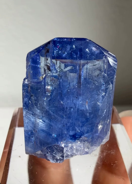 Large Tanzanite crystal